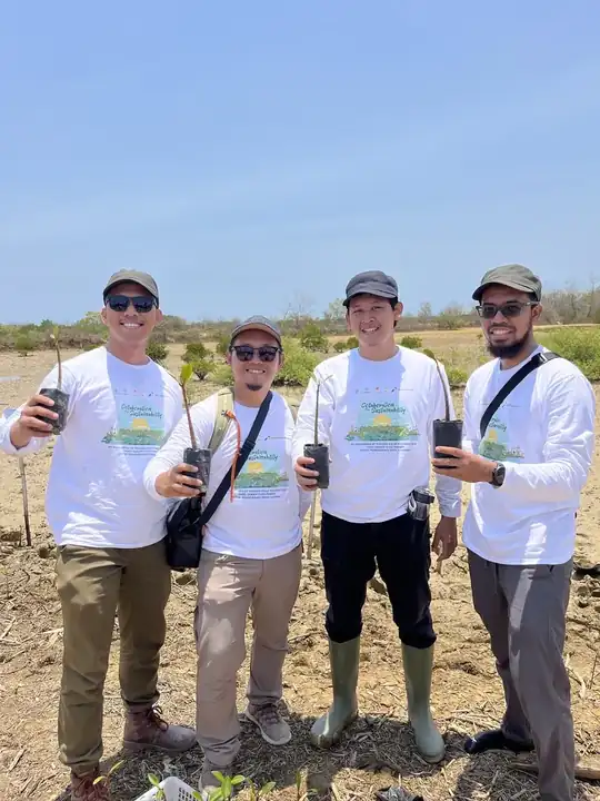 Joint planting activity